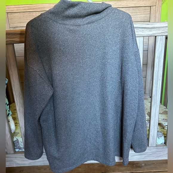 New windriver cowel neck sweater - Picture 2 of 5